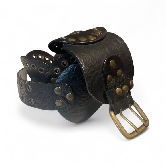 Women’s Black brown and Gold Embossed Leather Belt - Picture 6 of 7